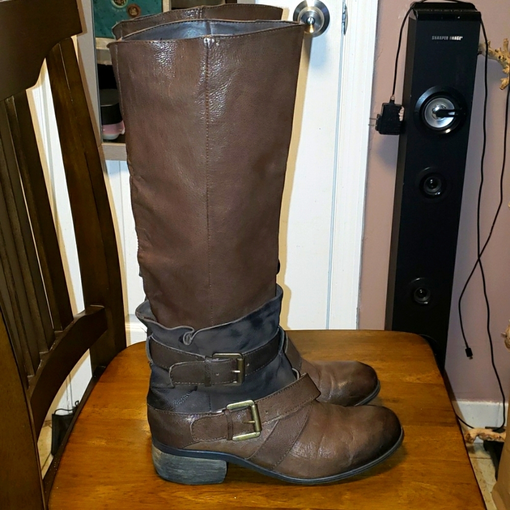 Boutique9 distressed boots